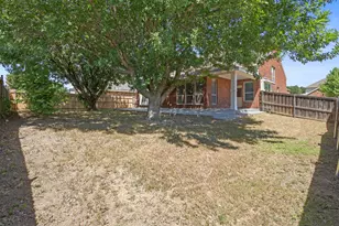 3203 Guadaloupe, Grand Prairie, TX 75054 - Photo 29