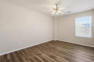 3203 Guadaloupe, Grand Prairie, TX 75054 - Photo 15