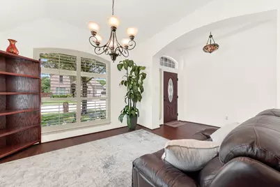 5729 New Castle Drive, Richardson, TX 75082 - Photo 19