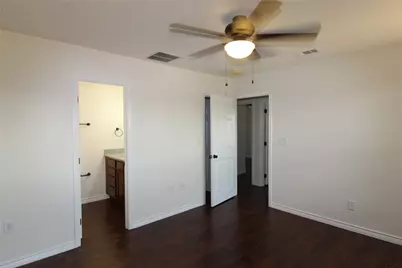 104 Boston Street, Whitesboro, TX 76273 - Photo 13