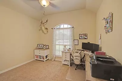 108 Champions Way, Azle, TX 76020 - Photo 19