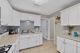 4513 Blue Lake Ct, Fort Worth, TX 76103 - Photo 11