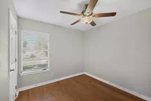4513 Blue Lake Ct, Fort Worth, TX 76103 - Photo 27