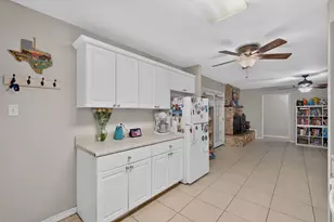 4513 Blue Lake Ct, Fort Worth, TX 76103 - Photo 13