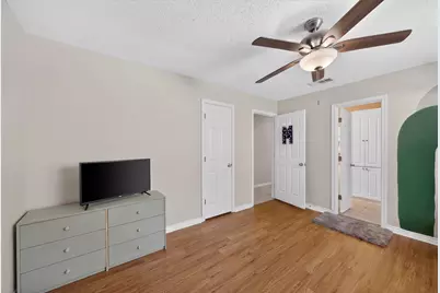 4513 Blue Lake Court, Fort Worth, TX 76103 - Photo 25