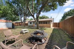 6909 Arborbrook Dr, North Richland Hills, TX 76182 - Photo 27
