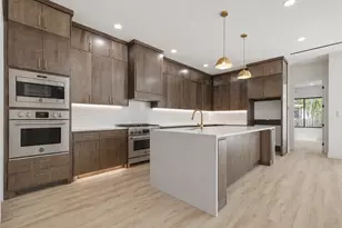 1951 Leath St, Dallas, TX 75212 - Photo 9