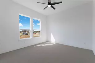 430 Whispering Wy, Red Oak, TX 75154 - Photo 33