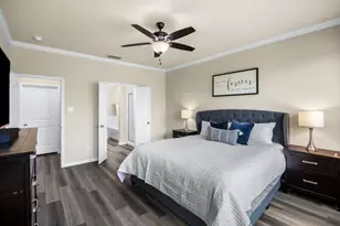 1701 Ridge Creek Ln, Aubrey, TX 76227 - Photo 11