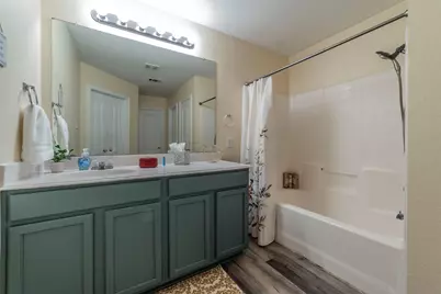 421 Oxford Street, Burleson, TX 76028 - Photo 13
