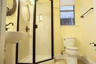 2417 Laguna Ln, Arlington, TX 76012 - Photo 23