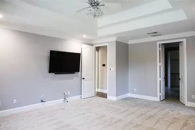 2417 Laguna Lane, Arlington, TX 76012 - Photo 15