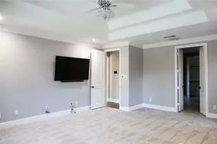 2417 Laguna Ln, Arlington, TX 76012 - Photo 15