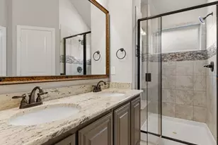 100 Griffith Ct, Euless, TX 76039 - Photo 27