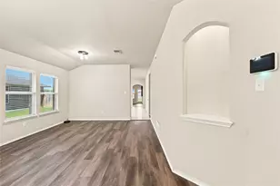6541 Serena Ln, Waco, TX 76712 - Photo 5