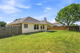6541 Serena Ln, Waco, TX 76712 - Photo 35