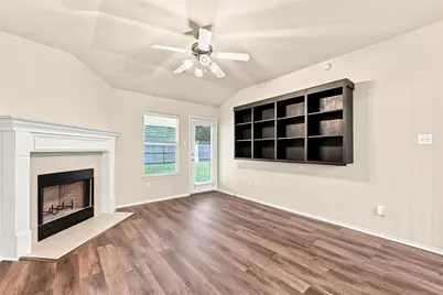 6541 Serena Lane, Waco, TX 76712 - Photo 15