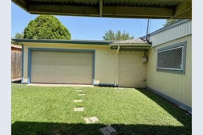 3820 Sagebrush Road, Benbrook, TX 76116 - Photo 17