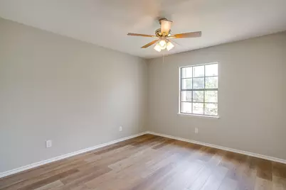 7805 Evening Star Drive, Fort Worth, TX 76133 - Photo 17