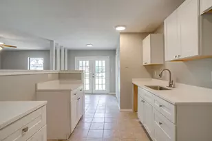 7805 Evening Star Dr, Fort Worth, TX 76133 - Photo 7