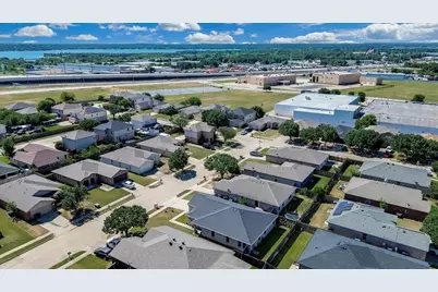 2612 Diver Court, Fort Worth, TX 76119 - Photo 33