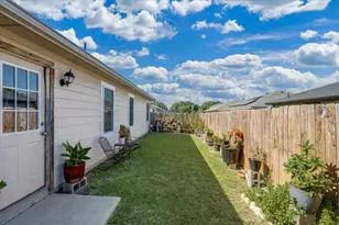2612 Diver Ct, Fort Worth, TX 76119 - Photo 27