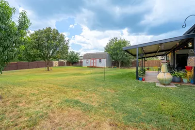 1305 E Apache Trail, Granbury, TX 76048 - Photo 23