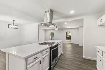 7616 Woodfield Road, Fort Worth, TX 76112 - Photo 5