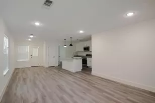 1321 Franklin Ave, Bonham, TX 75418 - Photo 3