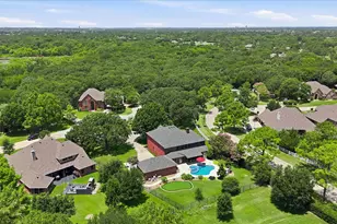1121 Cogburn Ct, Shady Shores, TX 76208 - Photo 33