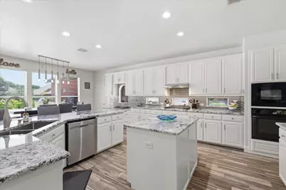 1121 Cogburn Court, Shady Shores, TX 76208 - Photo 9