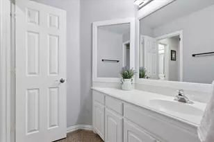 1121 Cogburn Ct, Shady Shores, TX 76208 - Photo 25