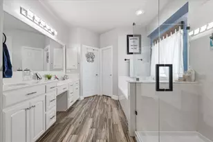 1121 Cogburn Ct, Shady Shores, TX 76208 - Photo 13
