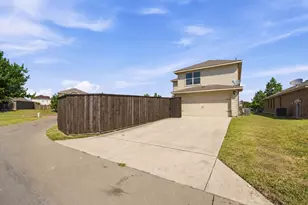 3000 Keri Dr, Lancaster, TX 75146 - Photo 27