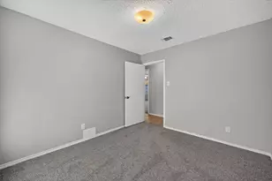 3619 Ceran Dr, Arlington, TX 76016 - Photo 17