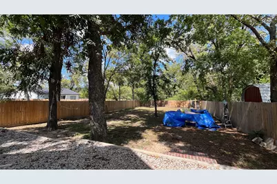 206 Beckham Street W, Sulphur Springs, TX 75482 - Photo 21