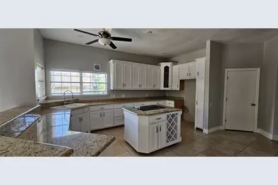 137 Oakview Road, Gainesville, TX 76240 - Photo 5