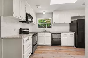 13216 Meandering Way, Dallas, TX 75240 - Photo 17