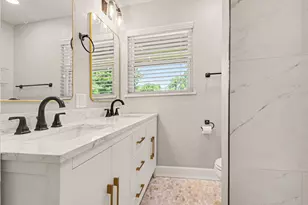 13216 Meandering Way, Dallas, TX 75240 - Photo 25
