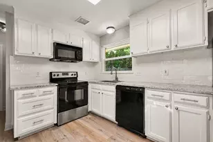 13216 Meandering Way, Dallas, TX 75240 - Photo 17