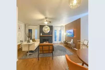 2727 Reagan Street #D, Dallas, TX 75219 - Photo 5