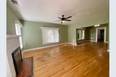 1331 S Travis Street, Sherman, TX 75090 - Photo 5