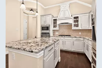 4713 Whitehall Court, McKinney, TX 75070 - Photo 9