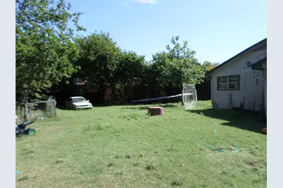 409 Holley Street, Everman, TX 76140 - Photo 9
