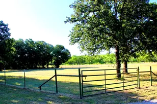 9296 Fm 1810, Chico, TX 76431 - Photo 25