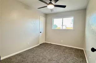 734 Ticonderoga Dr, Garland, TX 75043 - Photo 11