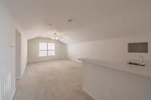 9129 Chardin Park Dr, Fort Worth, TX 76244 - Photo 5