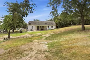 417 W Gentry St, Hamilton, TX 76531 - Photo 19