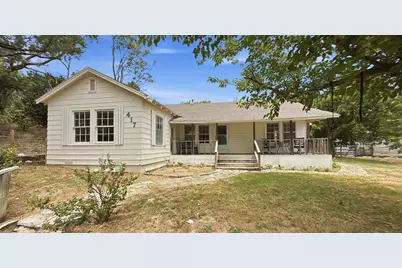 417 W Gentry Street, Hamilton, TX 76531 - Photo 1