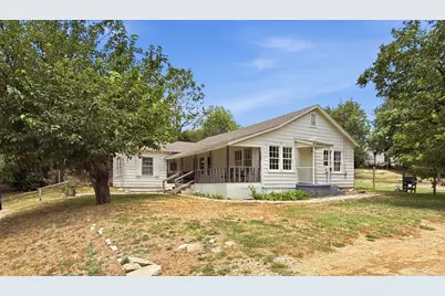 417 W Gentry Street, Hamilton, TX 76531 - Photo 21